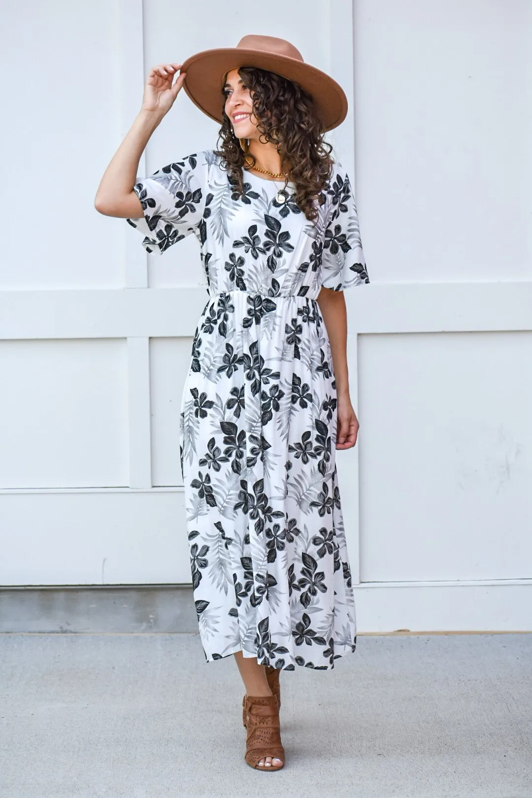 Sweet Floral Printed Maxi Dress